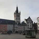 Wohnen Am Trierer Moselufer アパート トリーア