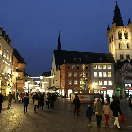 Wohnen Am Trierer Moselufer Apartamento