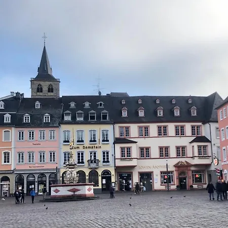 Wohnen Am Trierer Moselufer Apartman