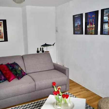 Wohnen Am Trierer Moselufer * Trier