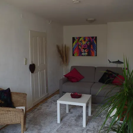 Apartment Wohnen Am Trierer Moselufer