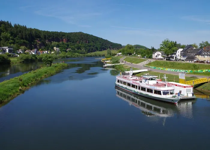 Wohnen Am Trierer Moselufer * Trèves