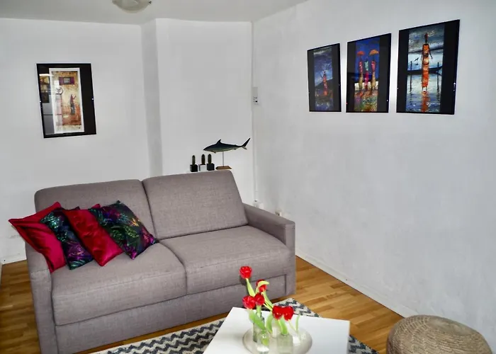 Wohnen Am Trierer Moselufer * Trèves